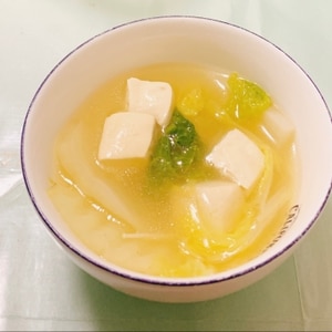 白菜と豆腐の味噌汁